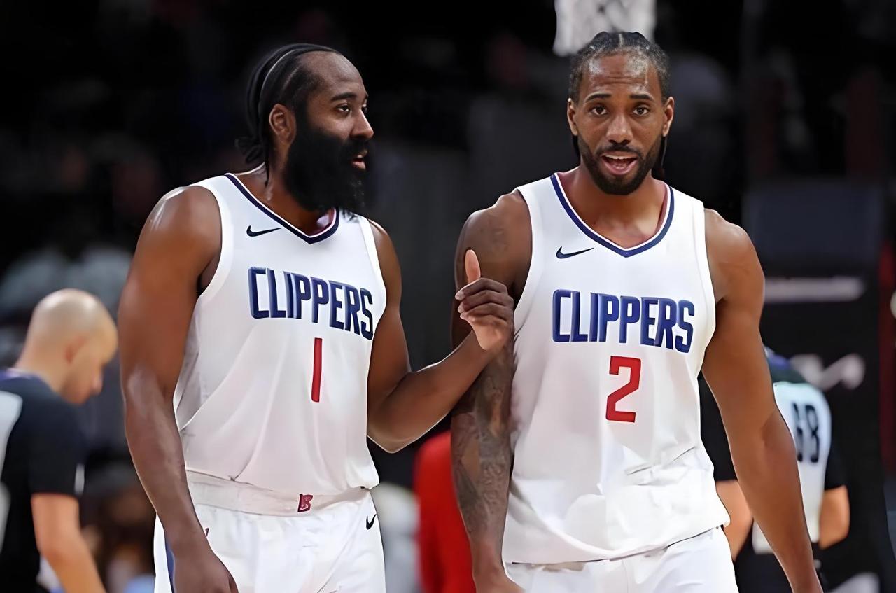 别再黑哈登！他没逼宫，只是想有尊严地争冠！
 
骑士主动求购，哈登从未逼宫离队！