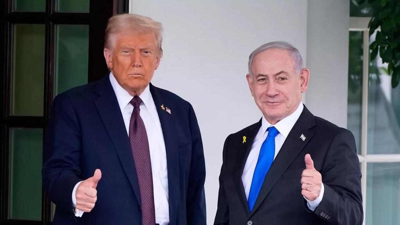 怒斥政治暴力！
内塔尼亚胡跨界评美国政坛风波，真正义还是借机造势？
 
特朗普遭