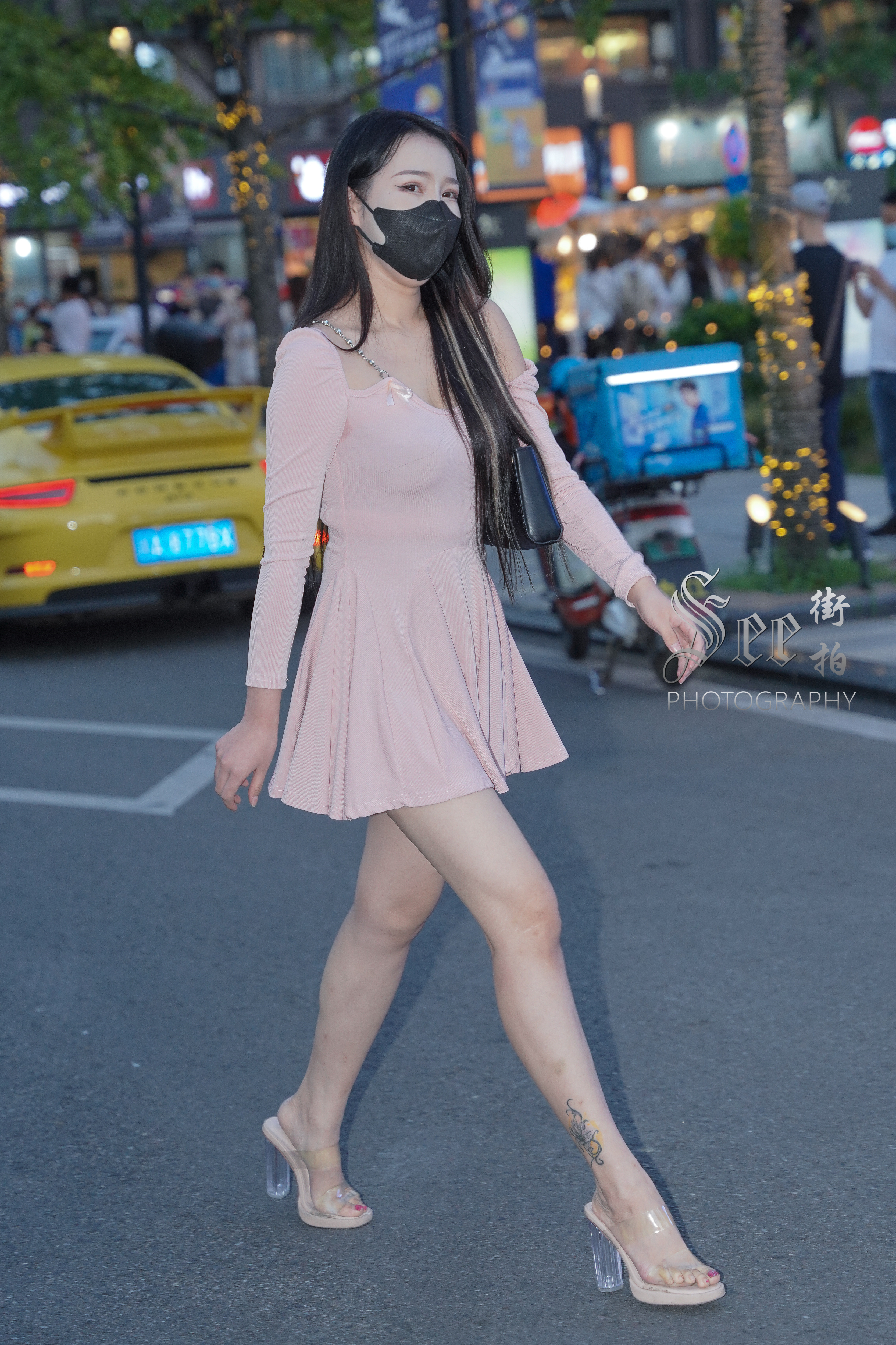 粉色连衣裙恬静美丽~~ ​​​