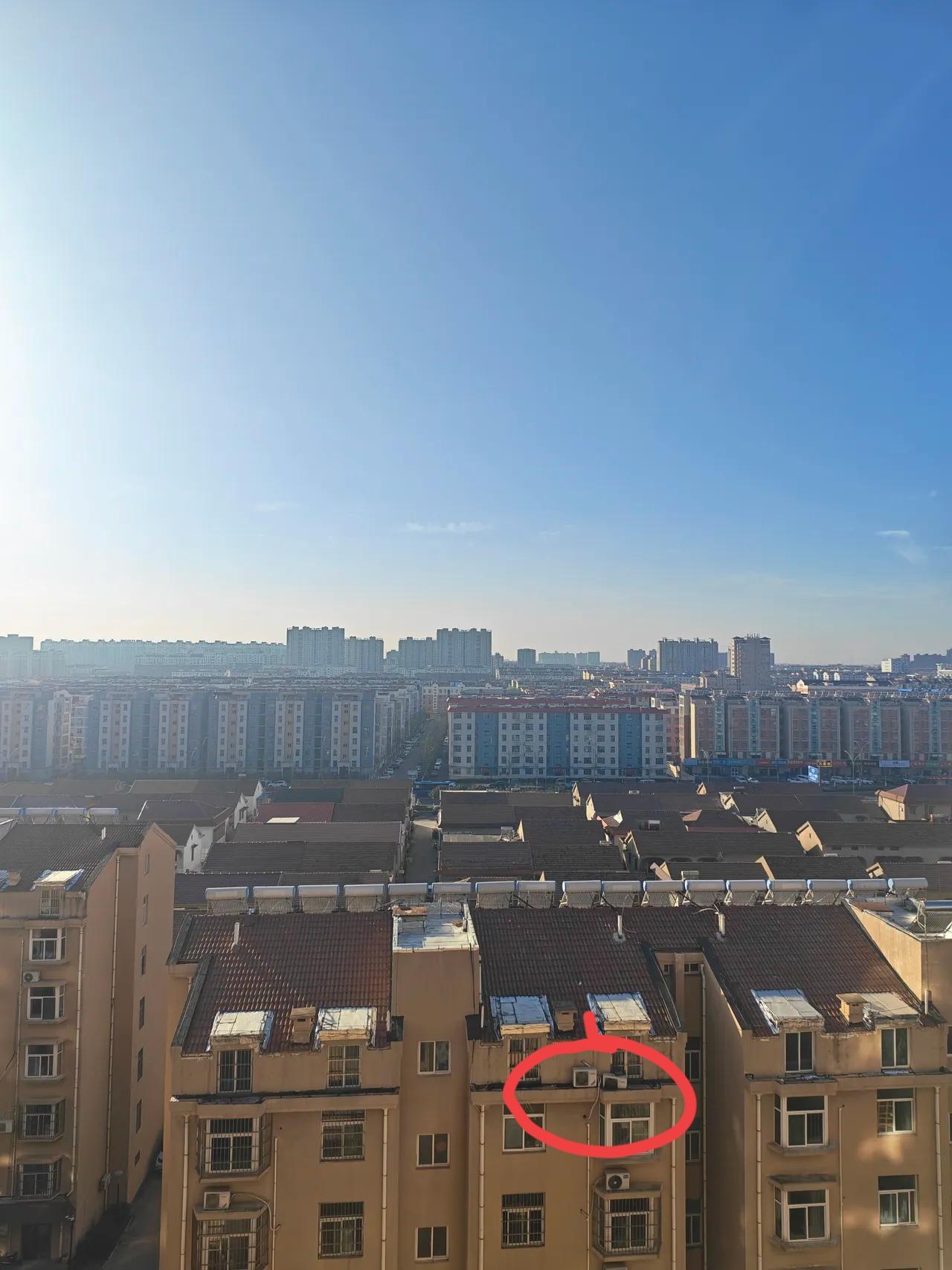 杭州这事儿
看得人后背发凉。

一家三口，100万积蓄，瞬间归零。
平时为了几块