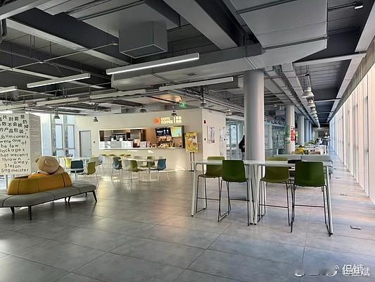 穿越记忆的河流 2024年11月29日，起早到中欧校友胡建波院长倾毕生精力与心血