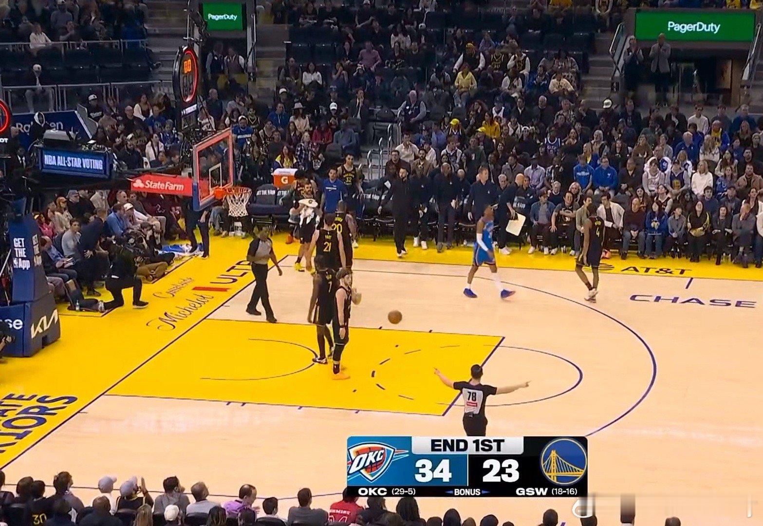 有点憋屈，首节落后11分 