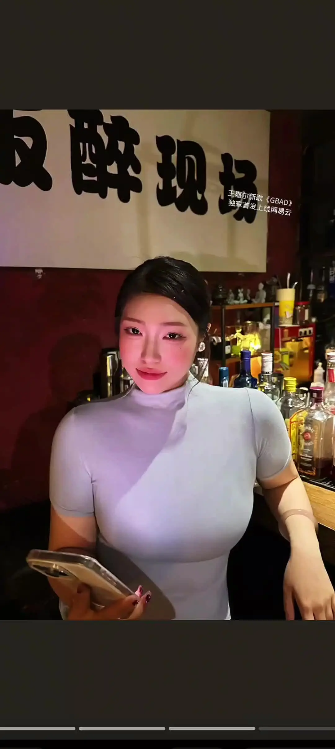 王嘉尔的新歌我先用了 无意点了下小灯泡，推荐了这首《GBAD》，直接被硬控了