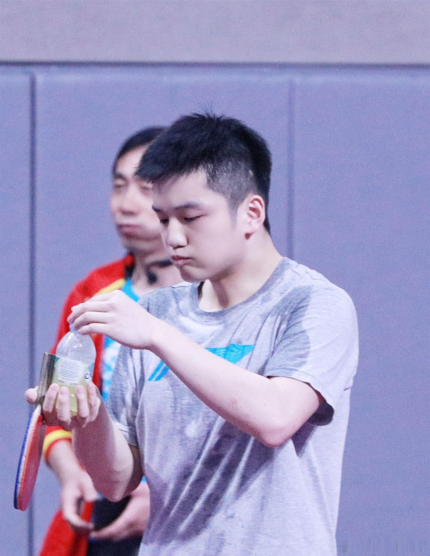 樊振东有着任何人无法比拟的小表情🐼 ​​​