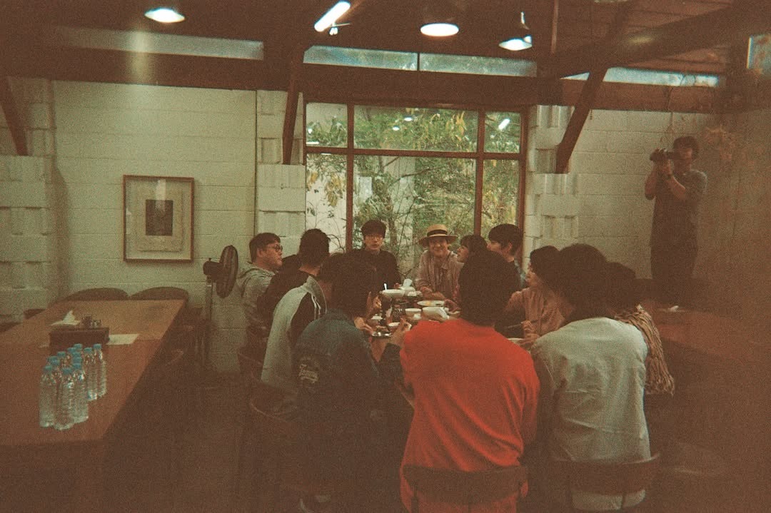 请回答1988十周年特别综艺 大合照疯了，10周年聚会大家全都是当年的妆造😭记