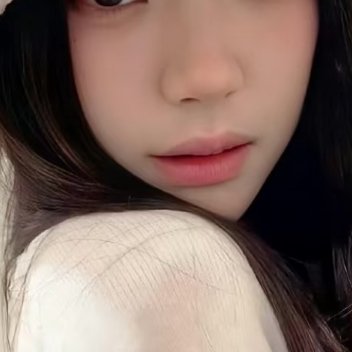 0000不管有没有人爱，我们也要努力做一个可爱的人。不埋怨谁，不嘲笑谁，也不羡慕