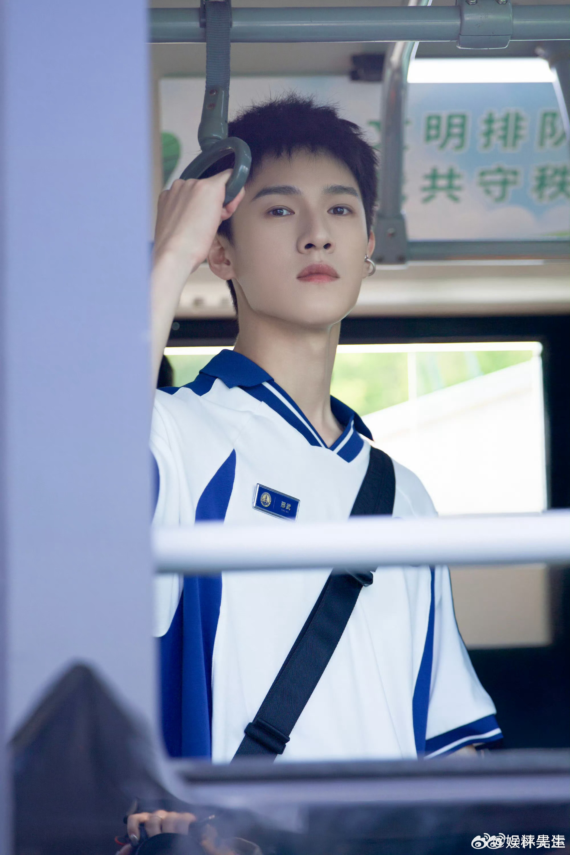 李昀锐lin李昀锐我招谁惹谁了谁快来救救李昀锐来救救刑武吧别再欺负刑武了 