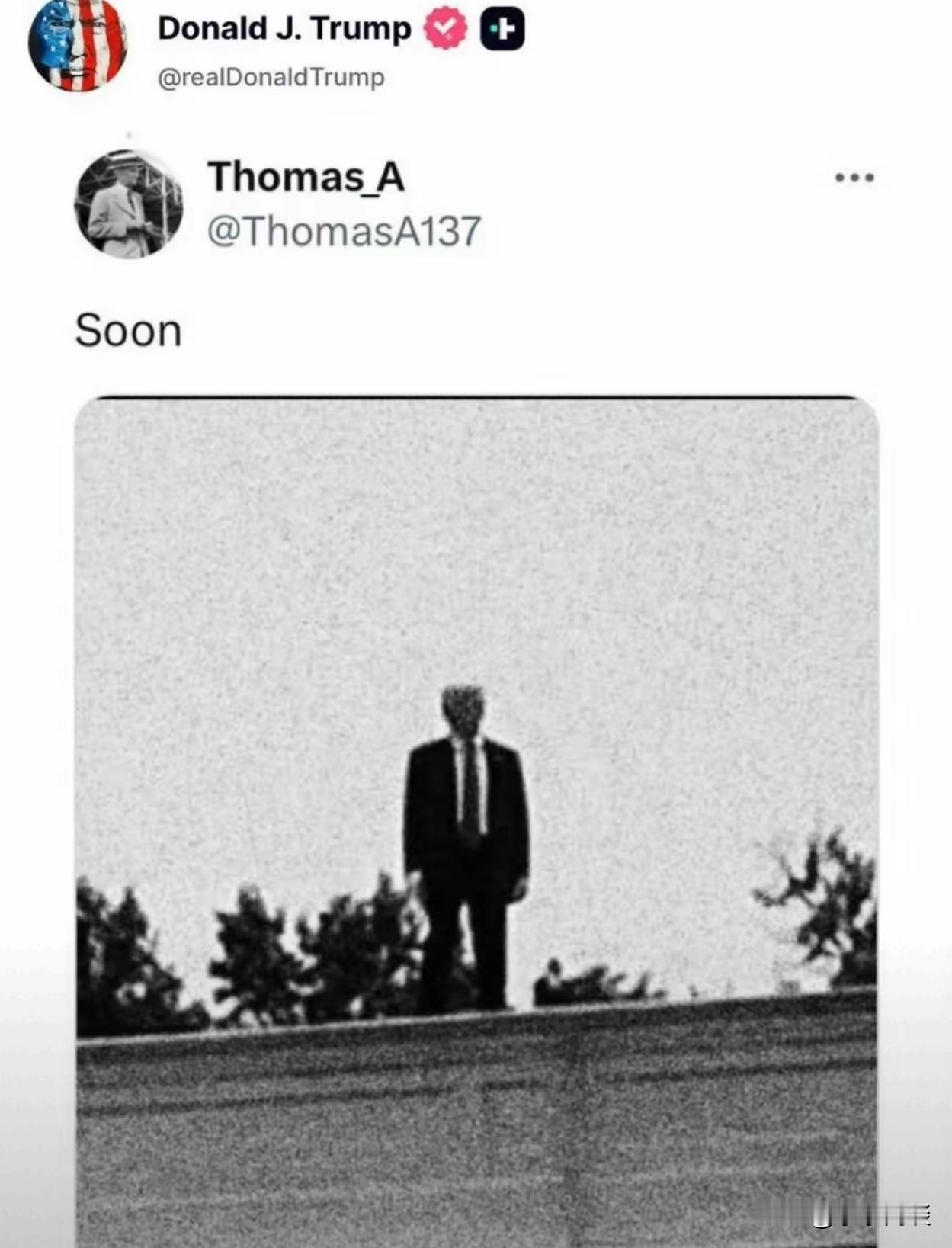 特朗普刚刚发布了这个
很多人不明白啥意思
我查了之后得出以下结论:
这是模仿当年