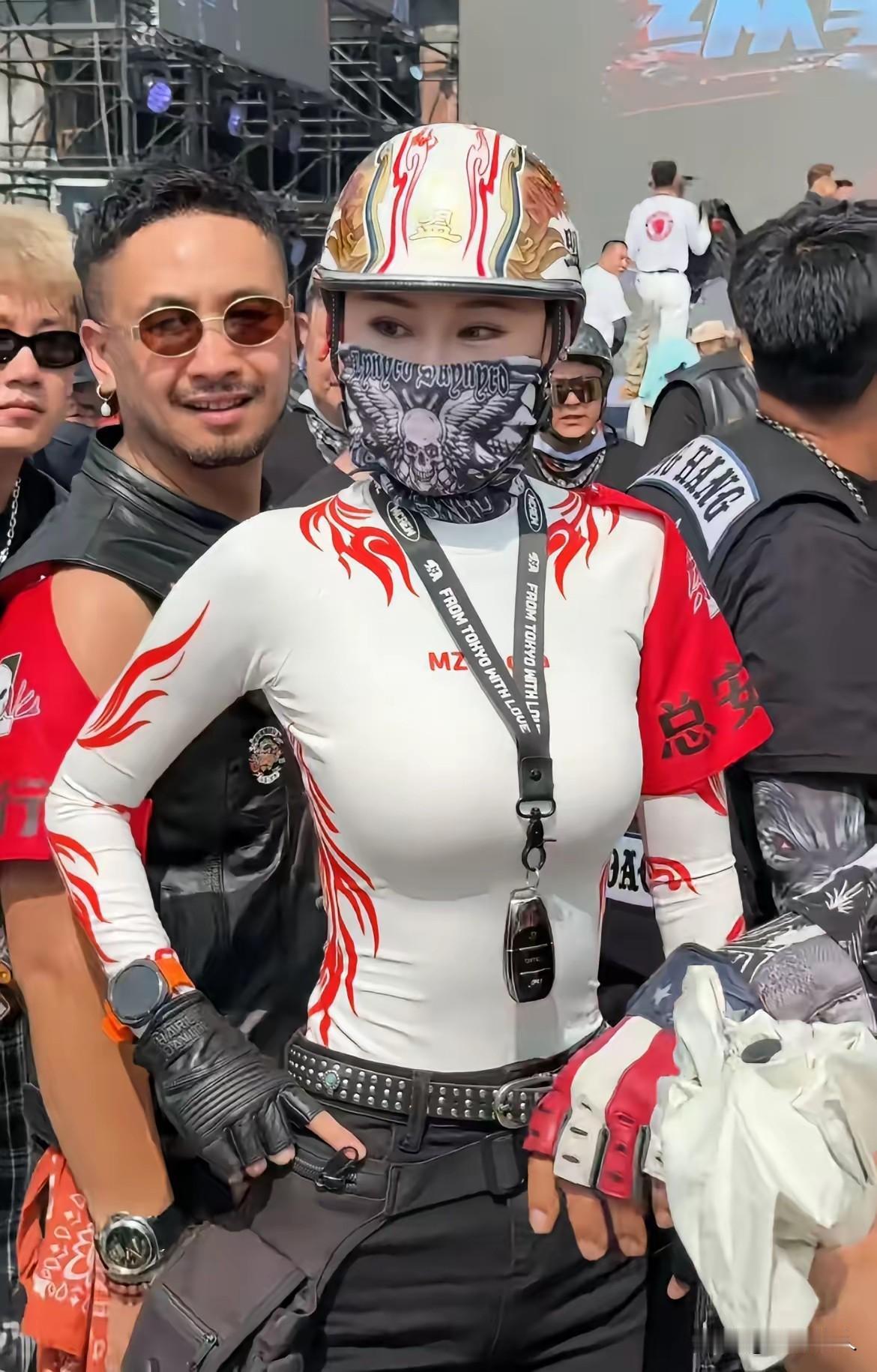 又美又飒！34岁机车网红盟主安全官：未婚未育、有钱自由，活成无数人羡慕的模样！