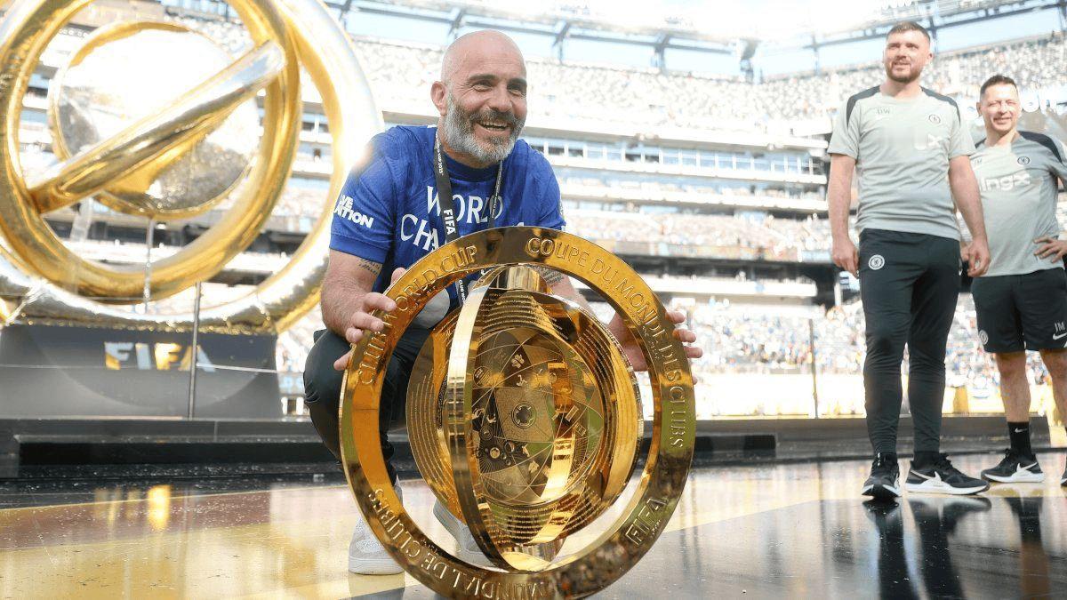 根据英格兰媒体《每日邮报》的独家消息，在意大利人马雷斯卡突然离职之后，切尔西更衣