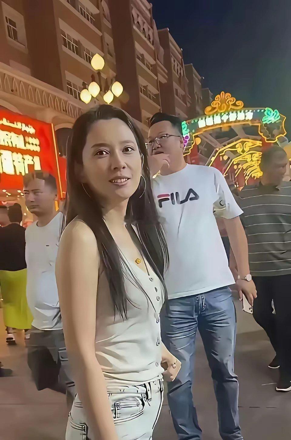 老汪要是早看到森林北这两张照片，估计他俩成不了！