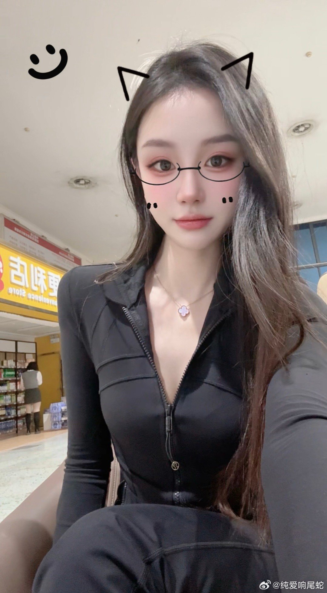 羁绊是我制造的 痛苦也应该我自己承担  ​​​