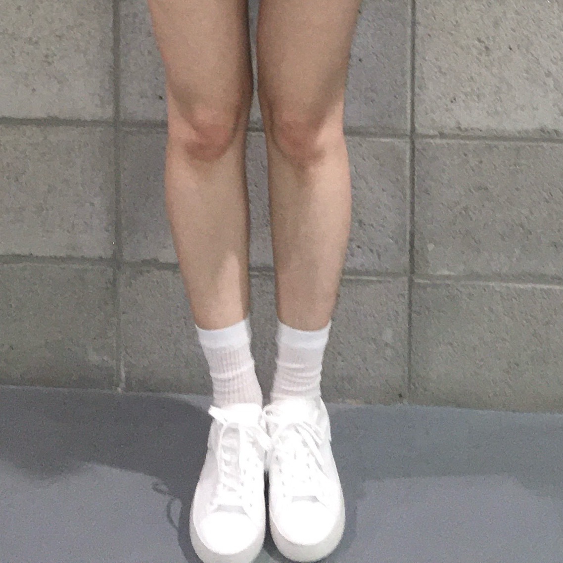 终于露白袜了