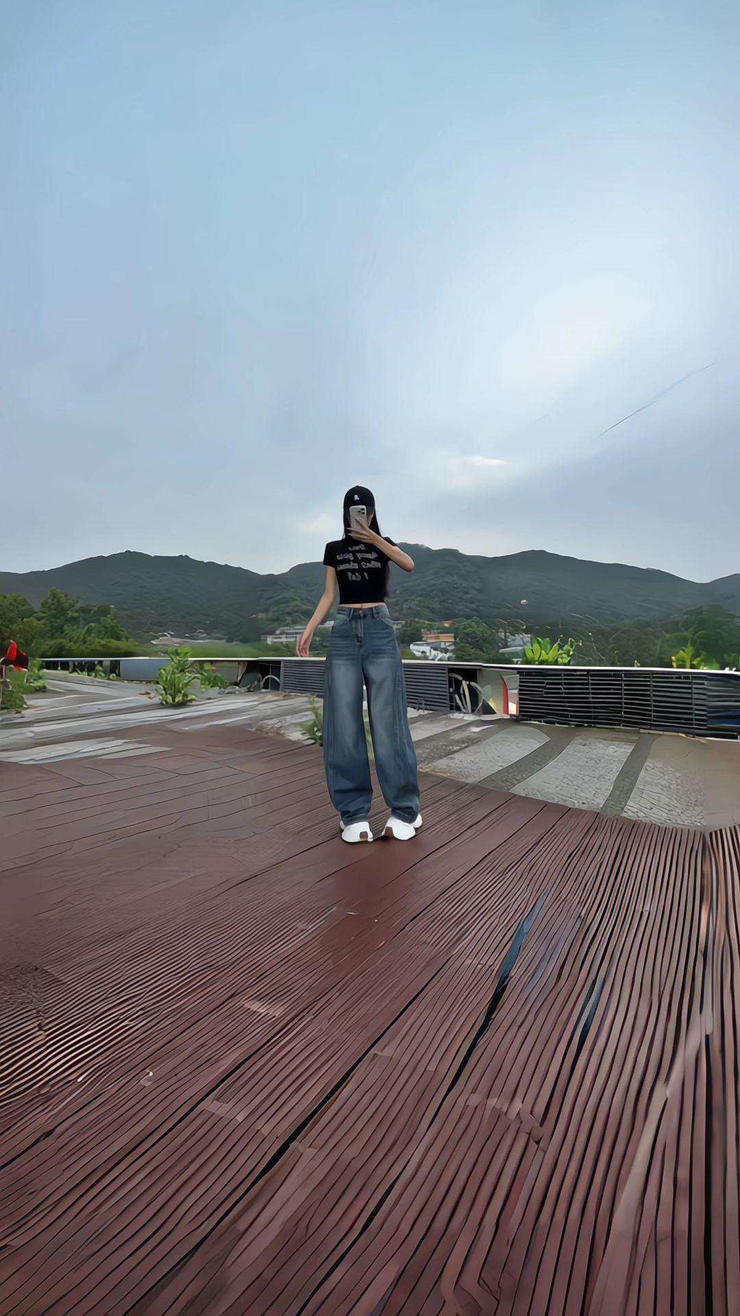 梨型身材穿搭大赏 早秋穿搭公式来了 H型身材的邪修穿搭 早秋不费力显贵...