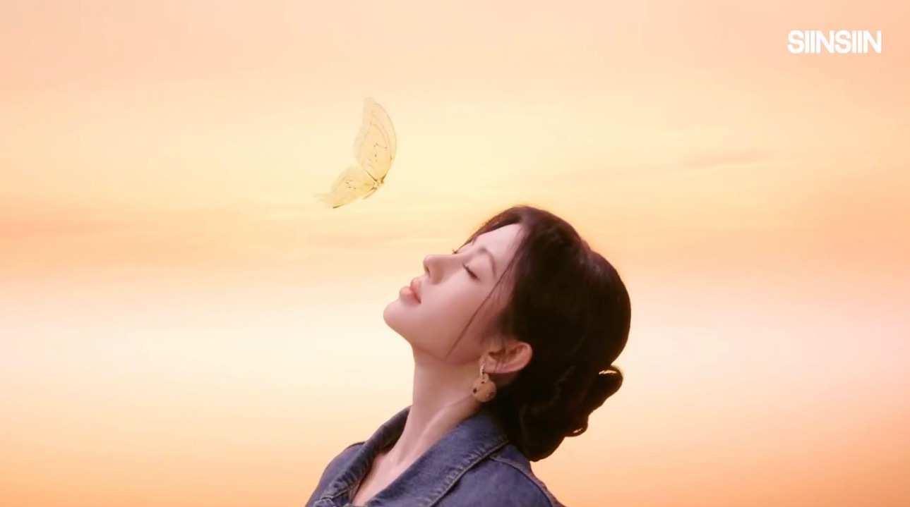 鞠婧祎SIINSIIN官宣 ​​​