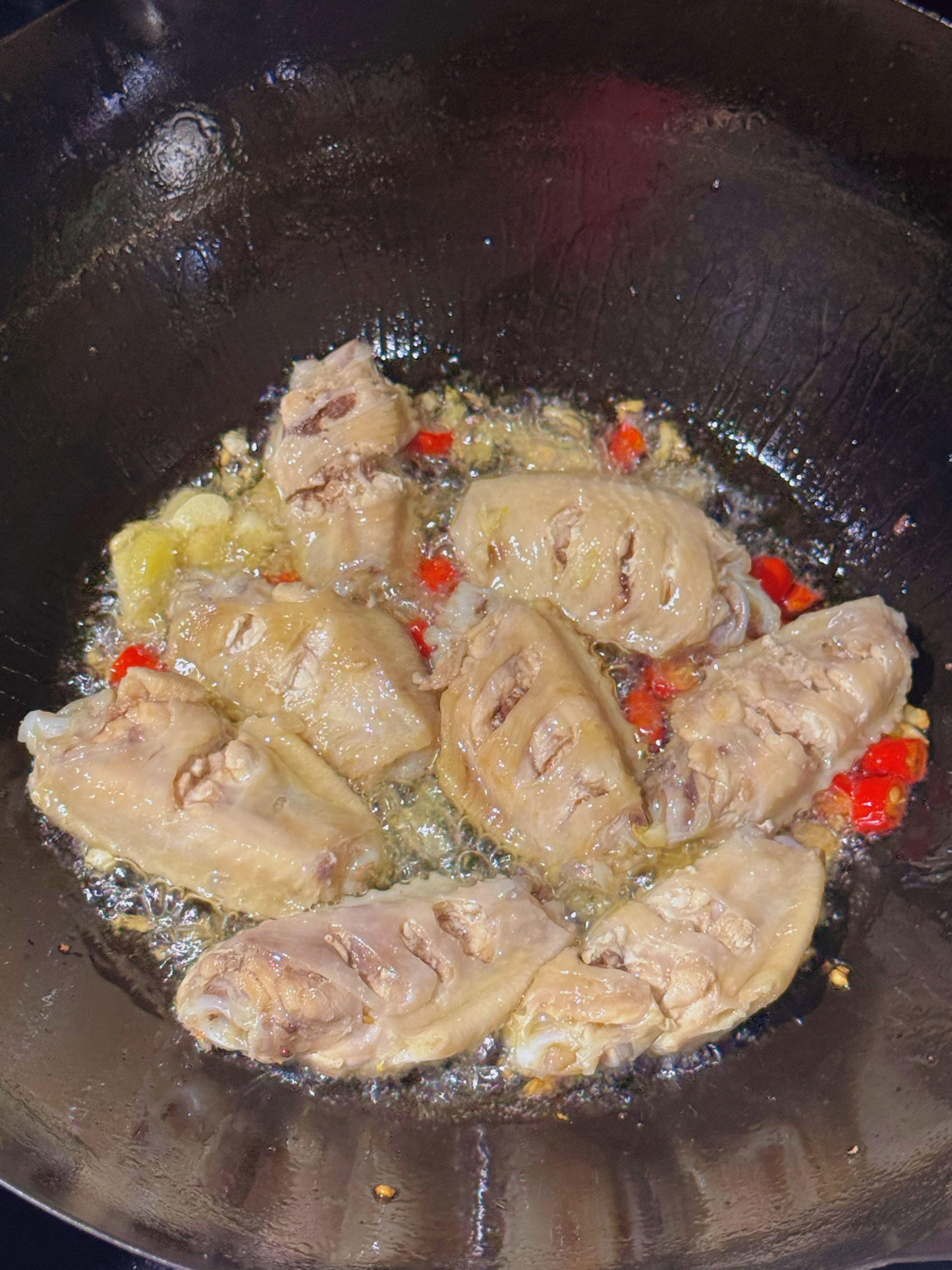 生活手记 今天做个饭吃自己做饭能省好多，挺好