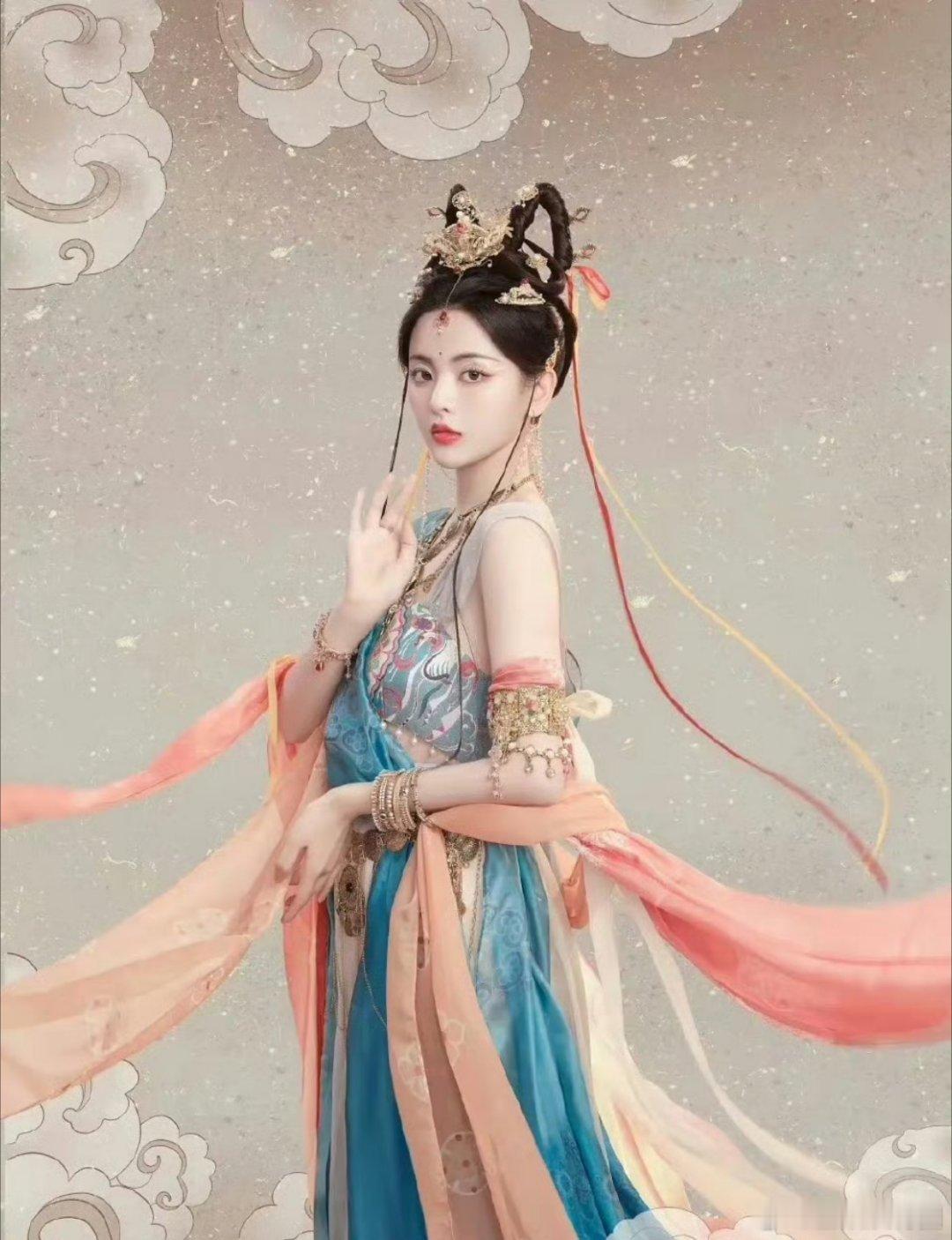 虽然但是吧。。。感觉杨超越这个飞天女造型像是景点租衣服送妆造的感觉。。。 ​​​