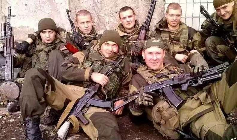 马里多地同时挨打，政府军顾头难顾尾，谁在背后递刀子？

4月25日一早，卡蒂军营