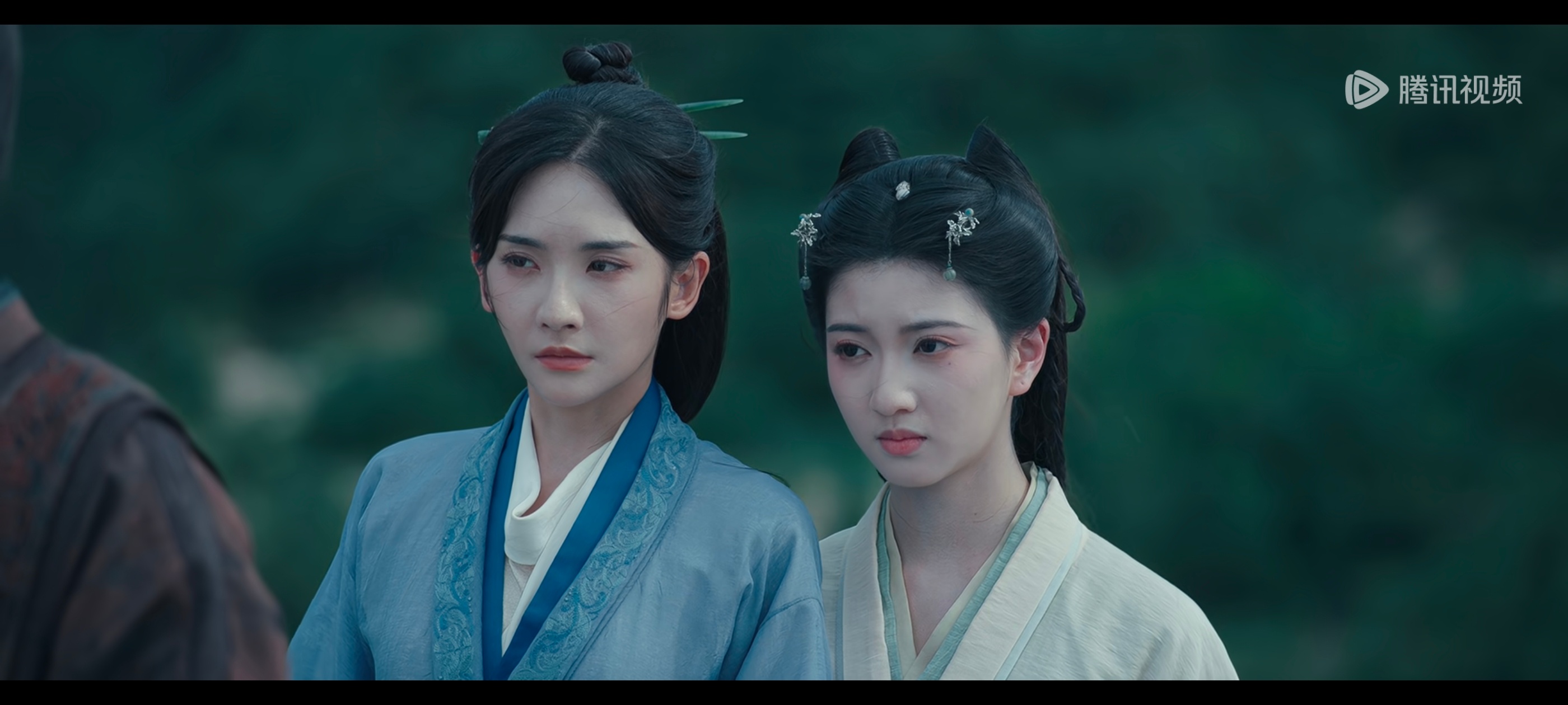 这个侍女有点像大甜甜 