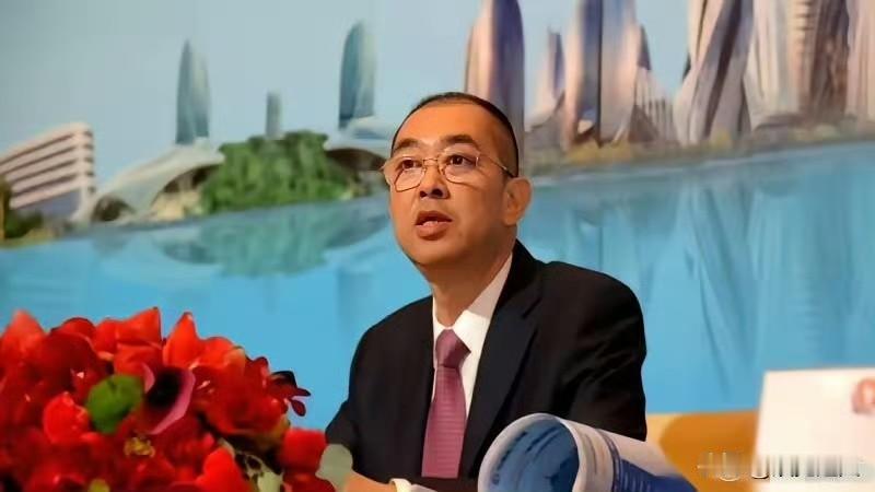600亿港币说冻就冻？恒大前总裁夏海钧的如意算盘，怎么就碎得这么彻底？
 
这位