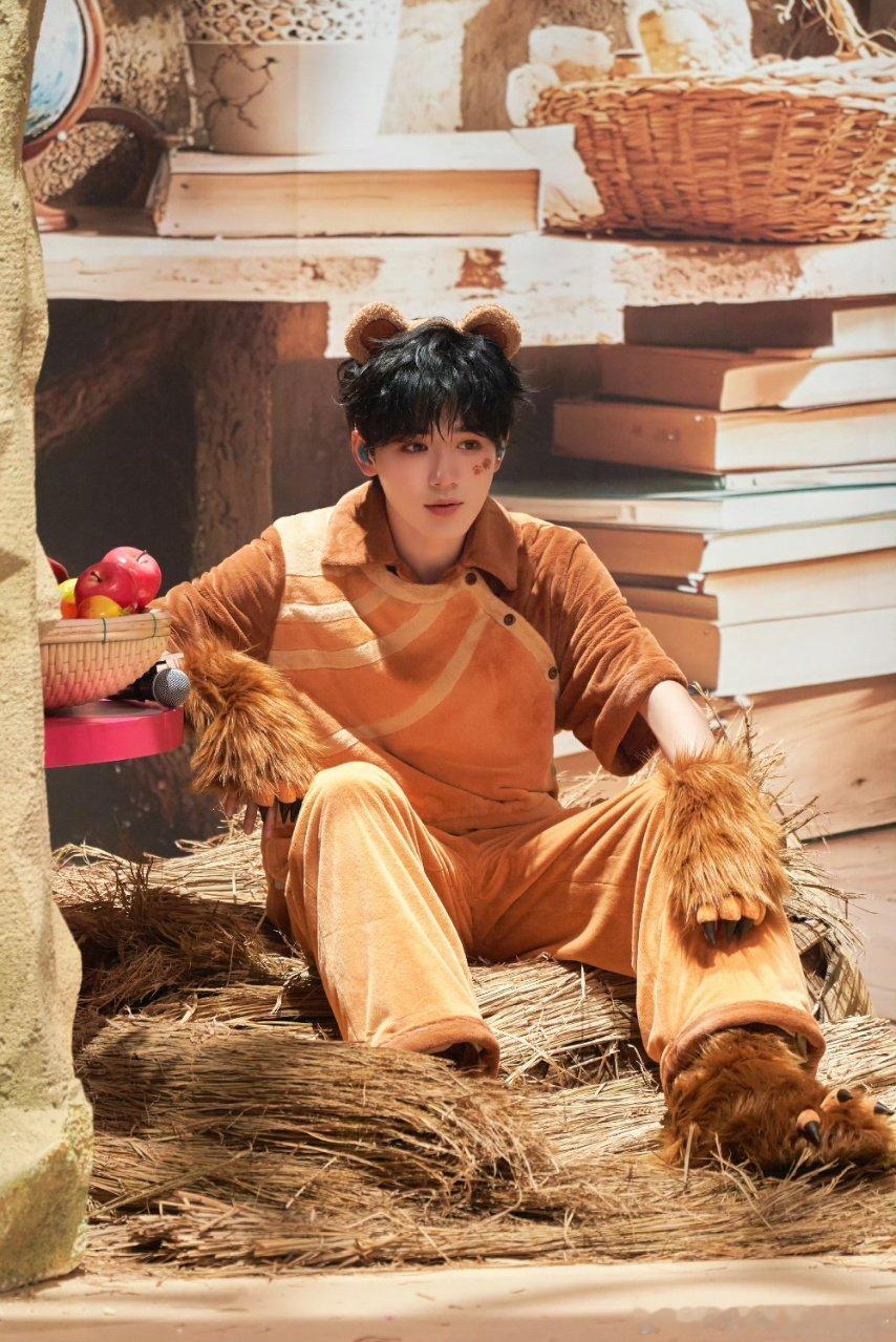 宋亚轩发文告别王牌9啦 