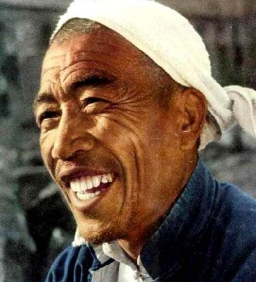 1975年农民陈永贵升任副总理，刚住进钓鱼台，可毛主席却专门交代，让他尽快搬出钓