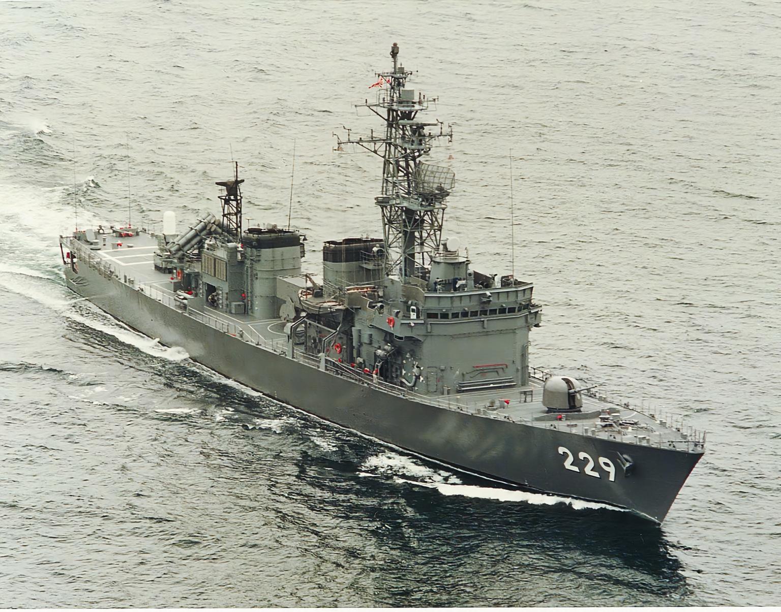 每天认识一件兵器 日本“阿武隈”级护航驱逐舰“阿武隈”级护航驱逐舰（Abukum