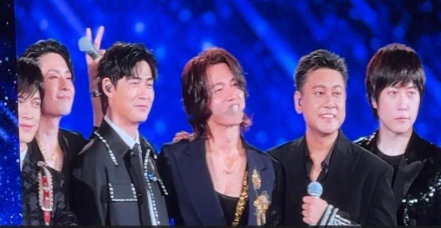 妻子回应朱孝天被退出F4 朱孝天对合体的期待，我们有目共睹。一场直播的分享被过度