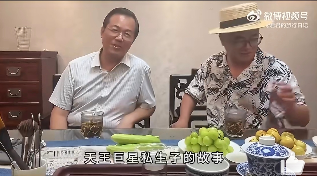 卓伟出手基本是实锤 这次还真未必。。这次爆料“三字华语唱歌天王有十余岁私生子”，