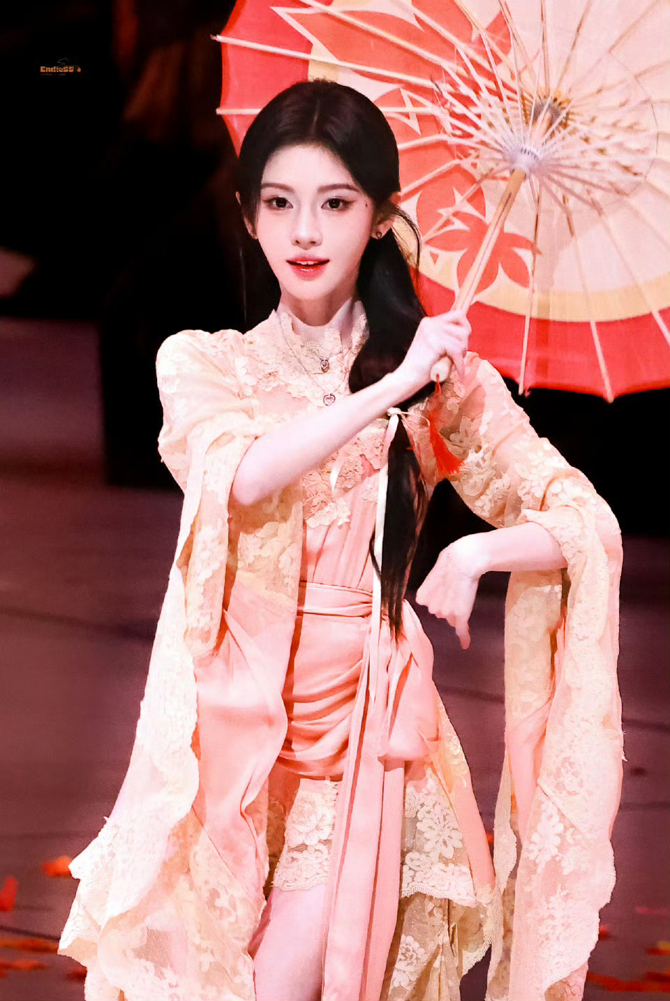 鞠婧祎 jjy鞠婧祎苏绿夏 “對日落有這瘋狂的爱。”“𝐇𝐚𝐯𝐞 𝐭𝐡