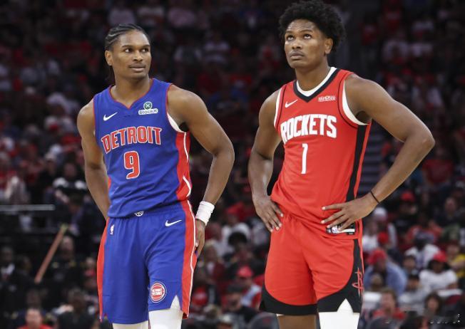 今天结束的一场NBA季后赛首轮G4，活塞客场88-94不敌魔术，总比分1-3落后