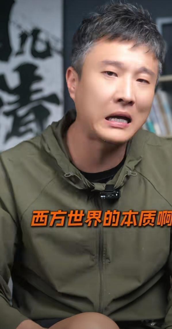 ⭕️⭕️⭕️
为什么是荷兰在"碰瓷”？
①经贸上，荷兰ASML是全球知名7nm以