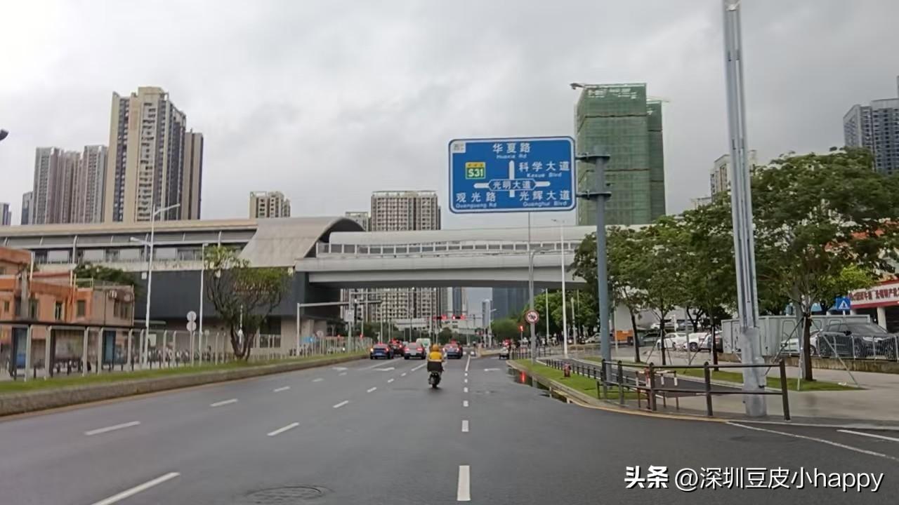 今天我又去光明做保洁了。

这次自己一个人做大平米4房两厅，125平米，估计得做