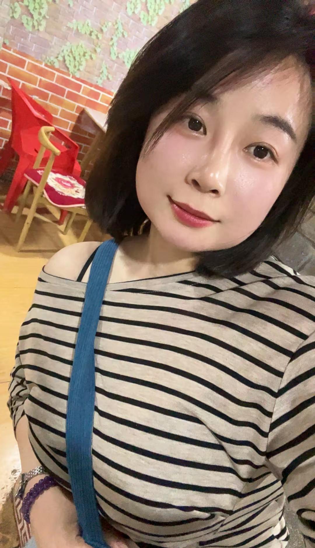 没多少观众，不如大胆一些生活