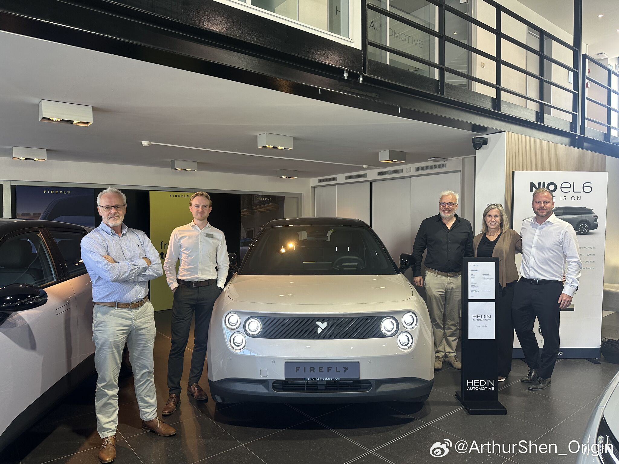 蔚来欧洲 蔚来在比利时的代理商 Hedin 宣布他们已经在当地交付了第一台 fi