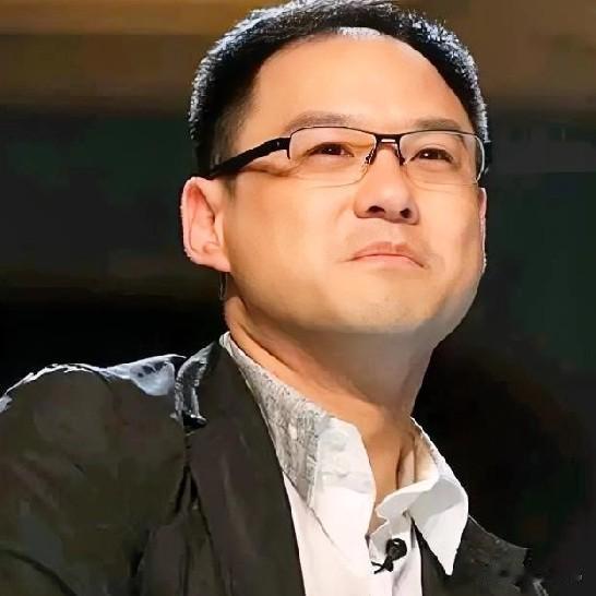 音乐人陈耀川
 陈耀川，1967年出生于中国台湾省台北市，台湾词曲创作者、音乐人