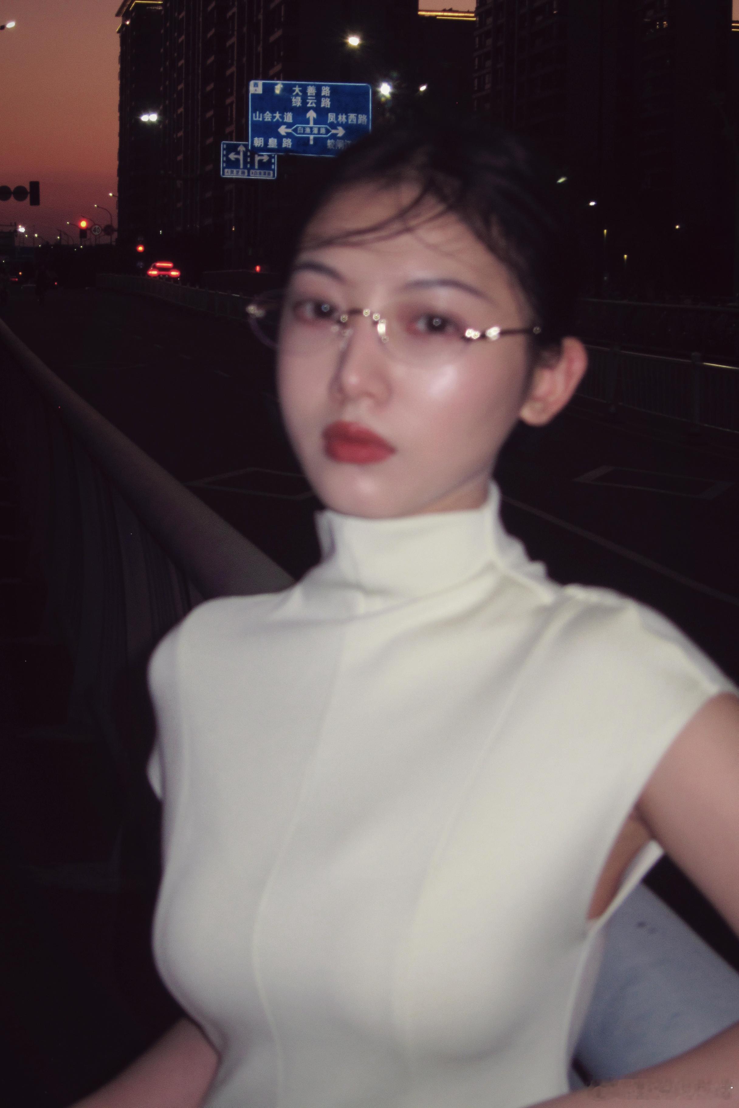小姨 ​​​