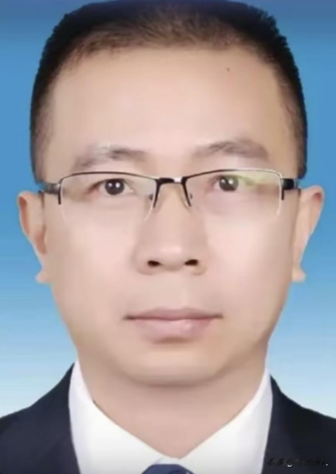 有些党员：不信马列信鬼神，谋求富贵丢初心！

其实，社会上这类“玩意”还蛮多！不