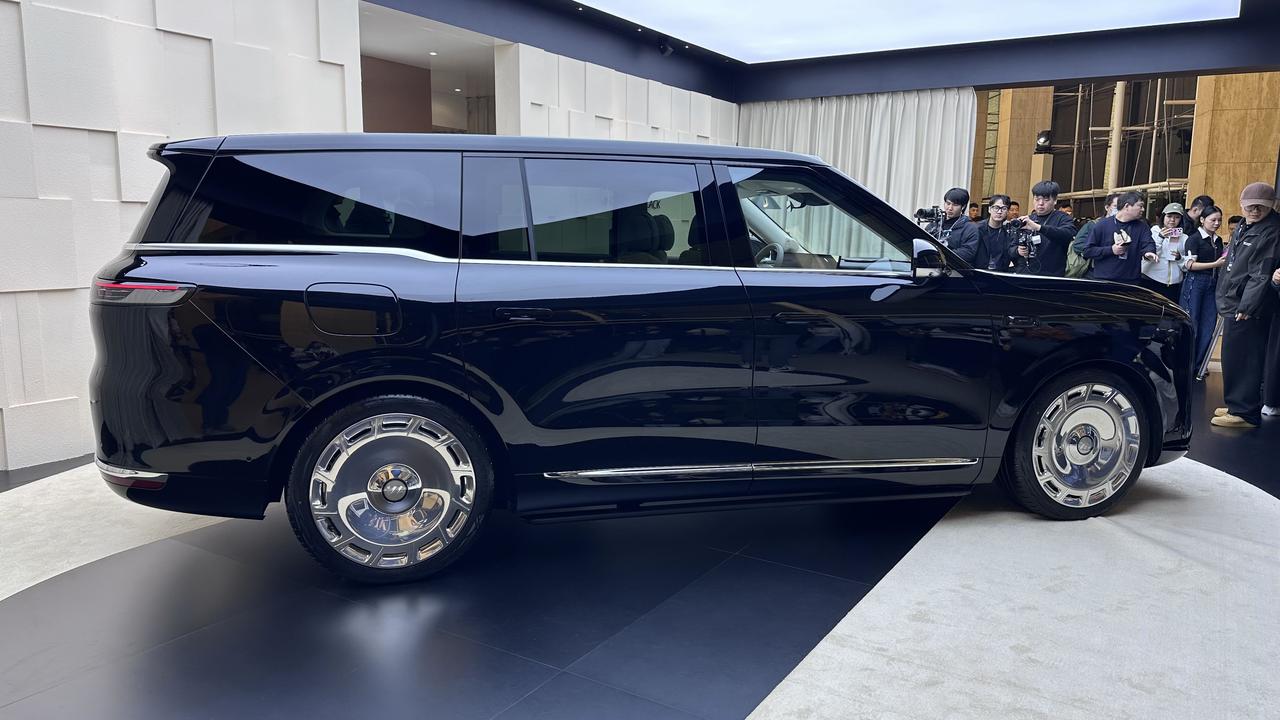 说它是“上海陆家嘴揽胜”真没夸张，这气场太强了