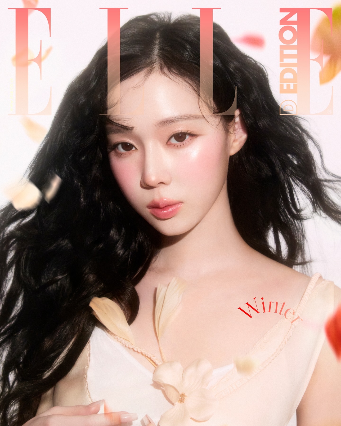 金玟庭 × ELLE Korea Digital Edition WINTER 