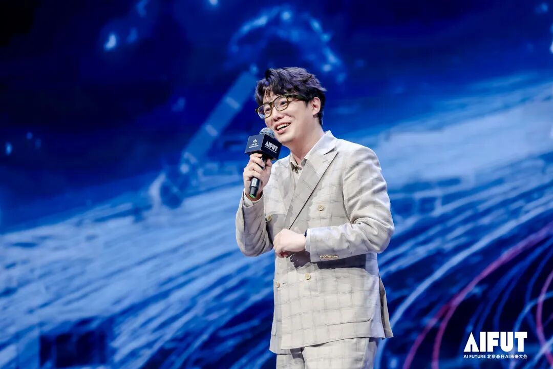 5V5电竞版Prompt Battle来了，这是AIFUT大会最后的总结。