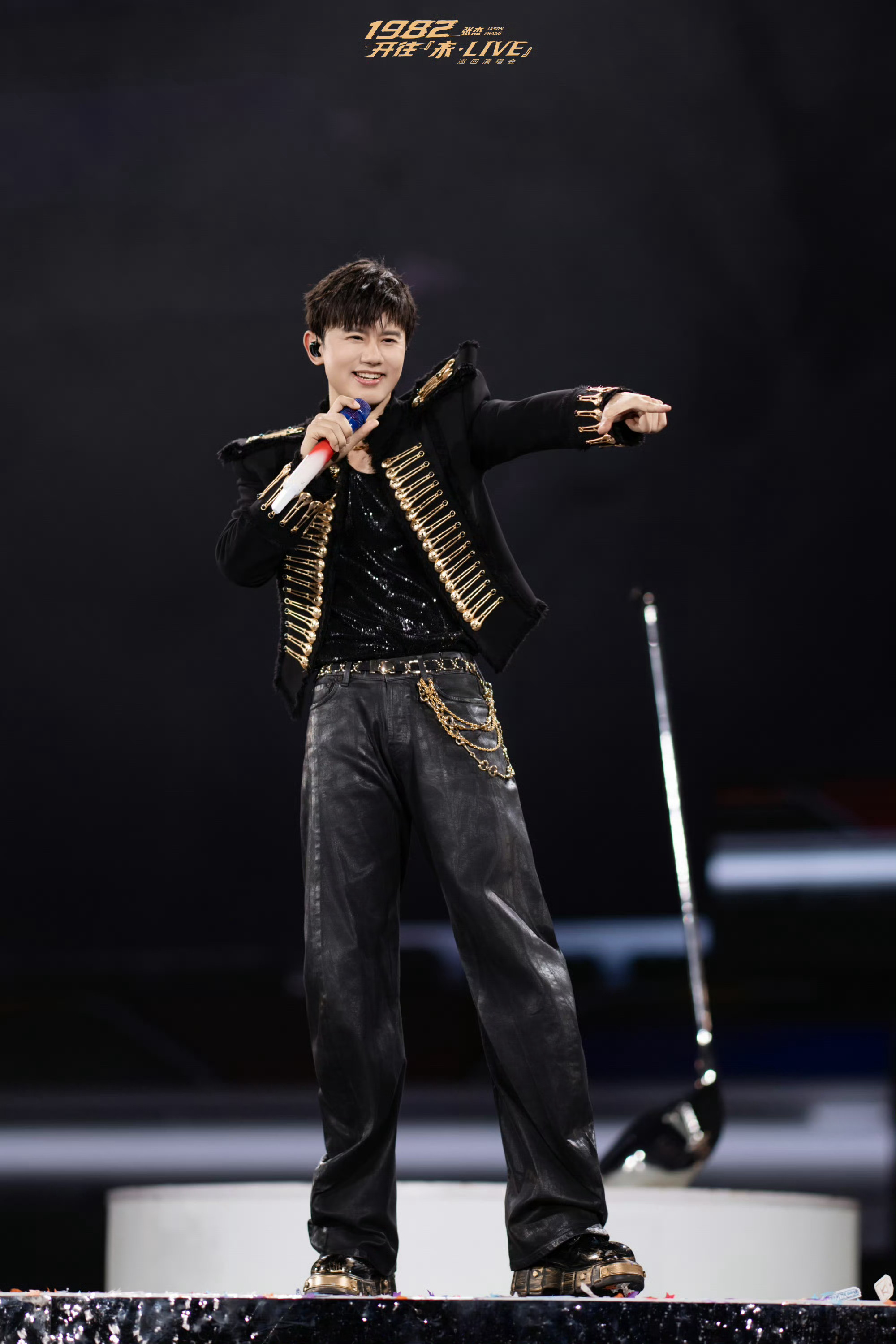 张杰南京演唱会抢票 张杰南京演唱会抢票真的秒没，到底是谁这么幸运抢到了杰哥南京场