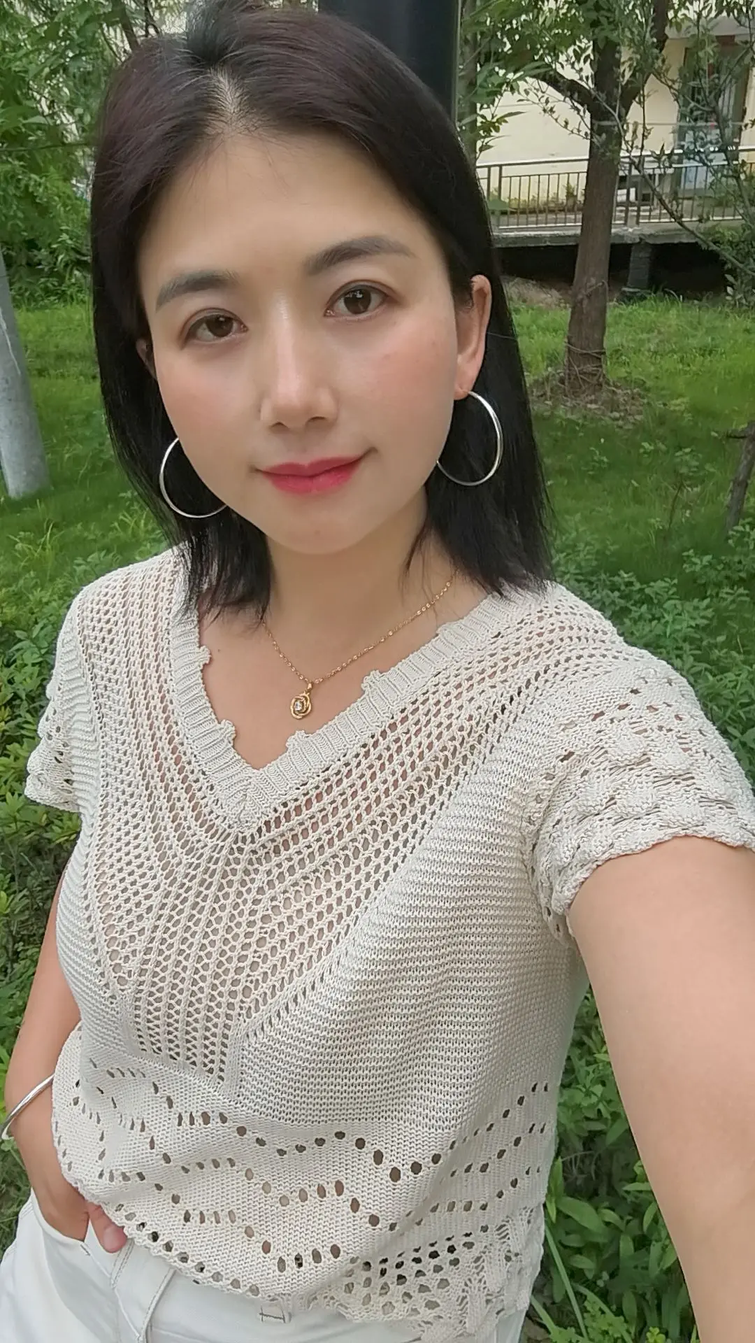 越来越喜欢踏踏实实的生活，安安稳稳的日子，还有简简单单的陪伴。