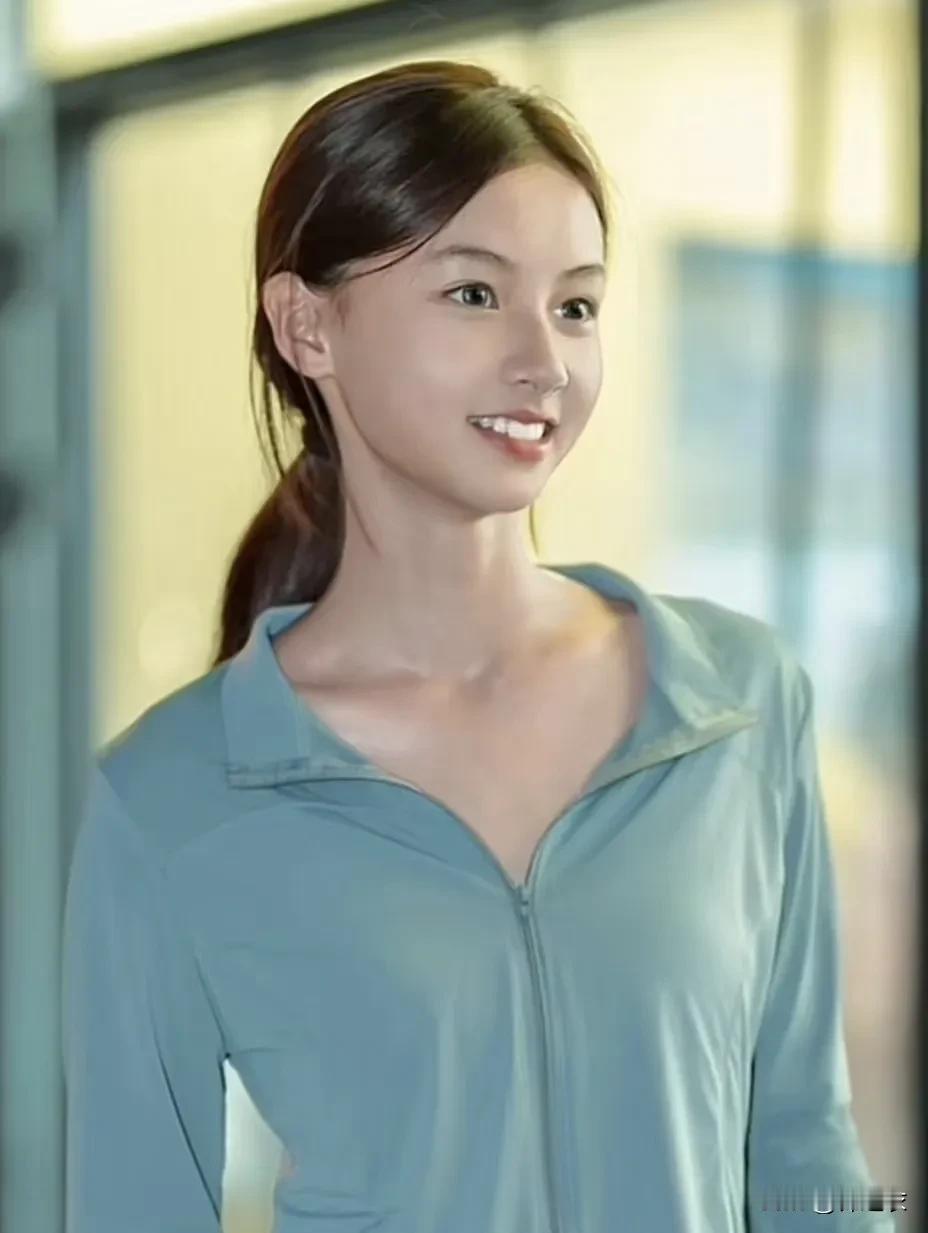 因为现在主流审美就是瘦和小V脸，但是有一部分人不会理解这种主流审美。

像刘亦菲