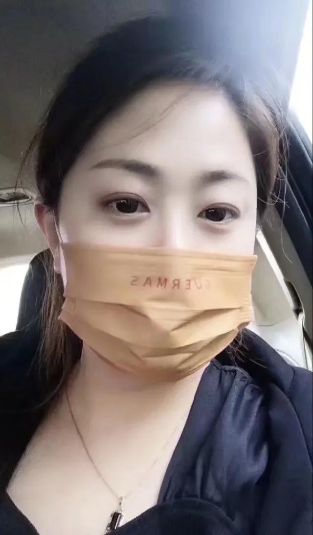 快乐，不是拥有的多，而是计较的少。人，要看得清自己。有时候，过不去的不是一个坎，