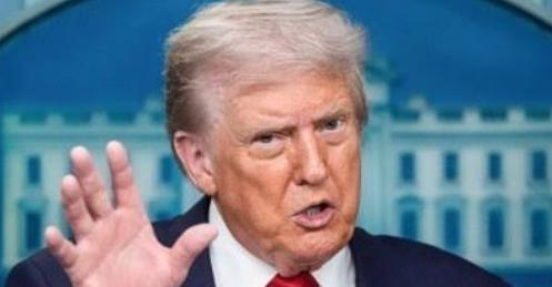 特朗普今天（北京时间12月12日）发文写道：“《华尔街日报》今天又发表了一篇荒谬