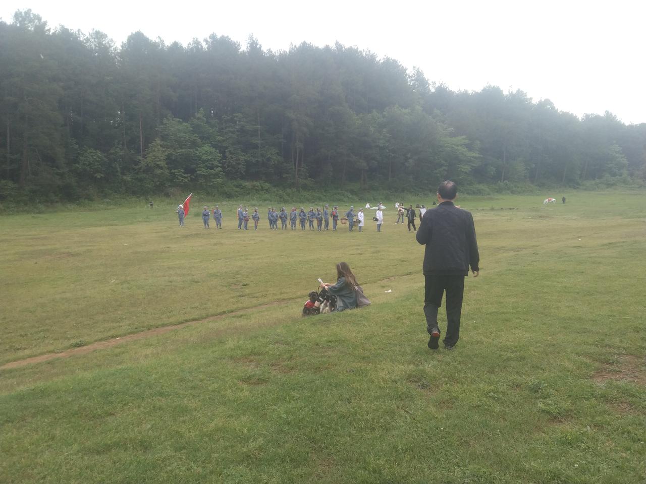 特朗普:老子要对伊发核弹
美军:不行，国王，密码不能给你