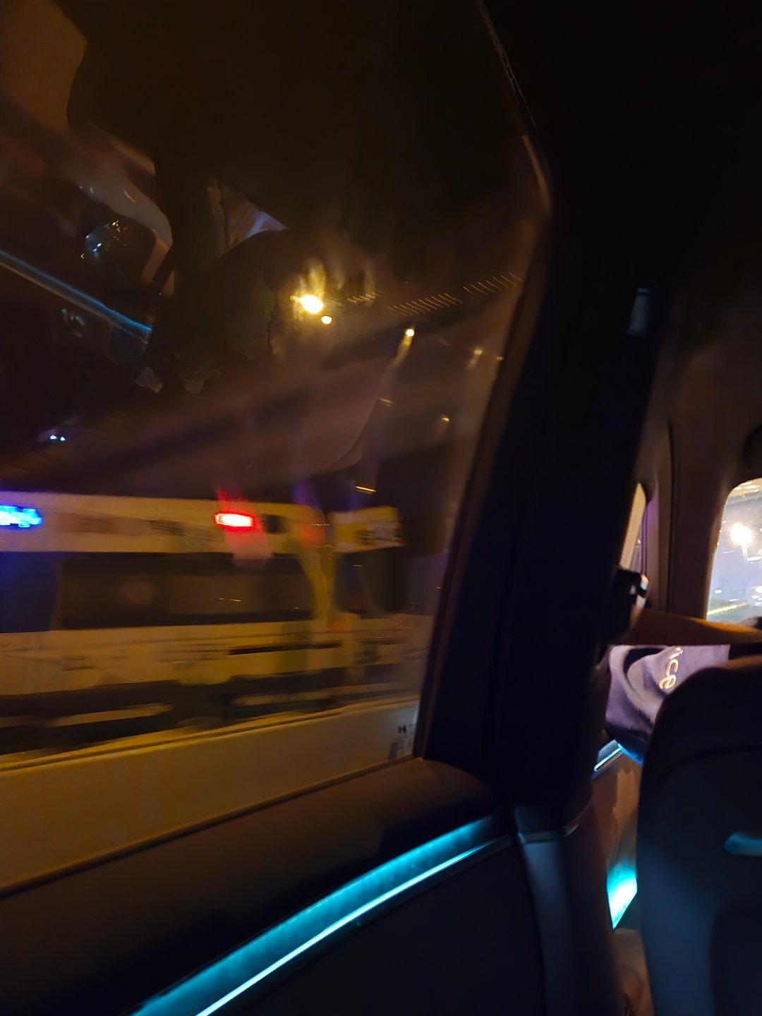 这次代驾回本了。。。 