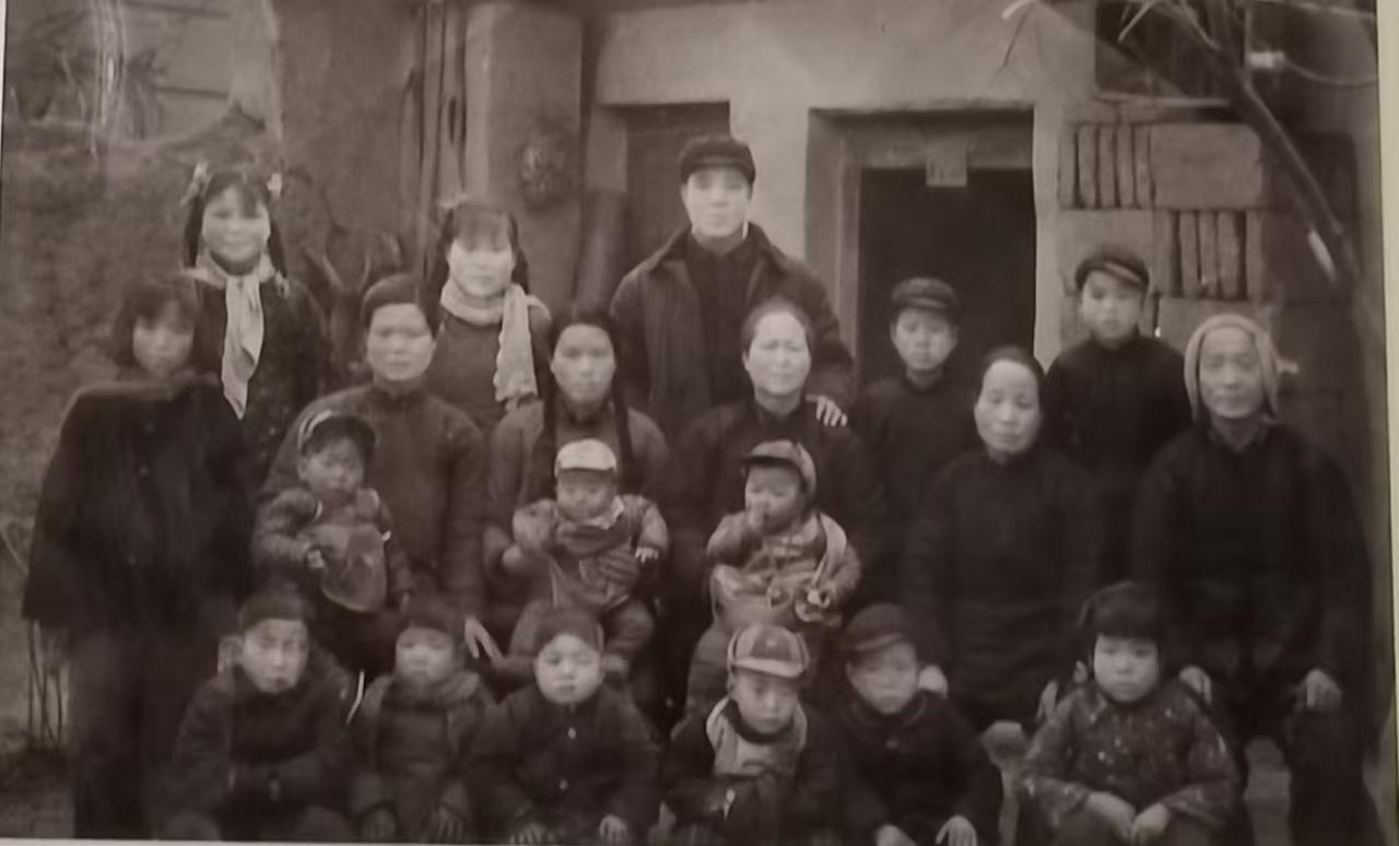 思念母亲 ——我的母亲名叫方桂兰，生于1934年农历4月12日，故于2008年农