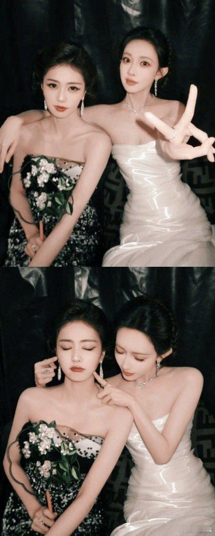 白鹿孟子义的姐妹情孟子义一手抓绳一手护着白鹿 孟子义一手抓绳一手护着白鹿，又在尬